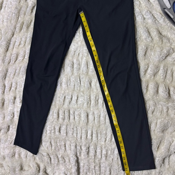 LULULEMON ATHLETICA Men’s ABC Skinny-Fit 5 pocket Pants - Picture 15 of 15